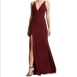 Dress the Population Iris Slit Crepe Gown